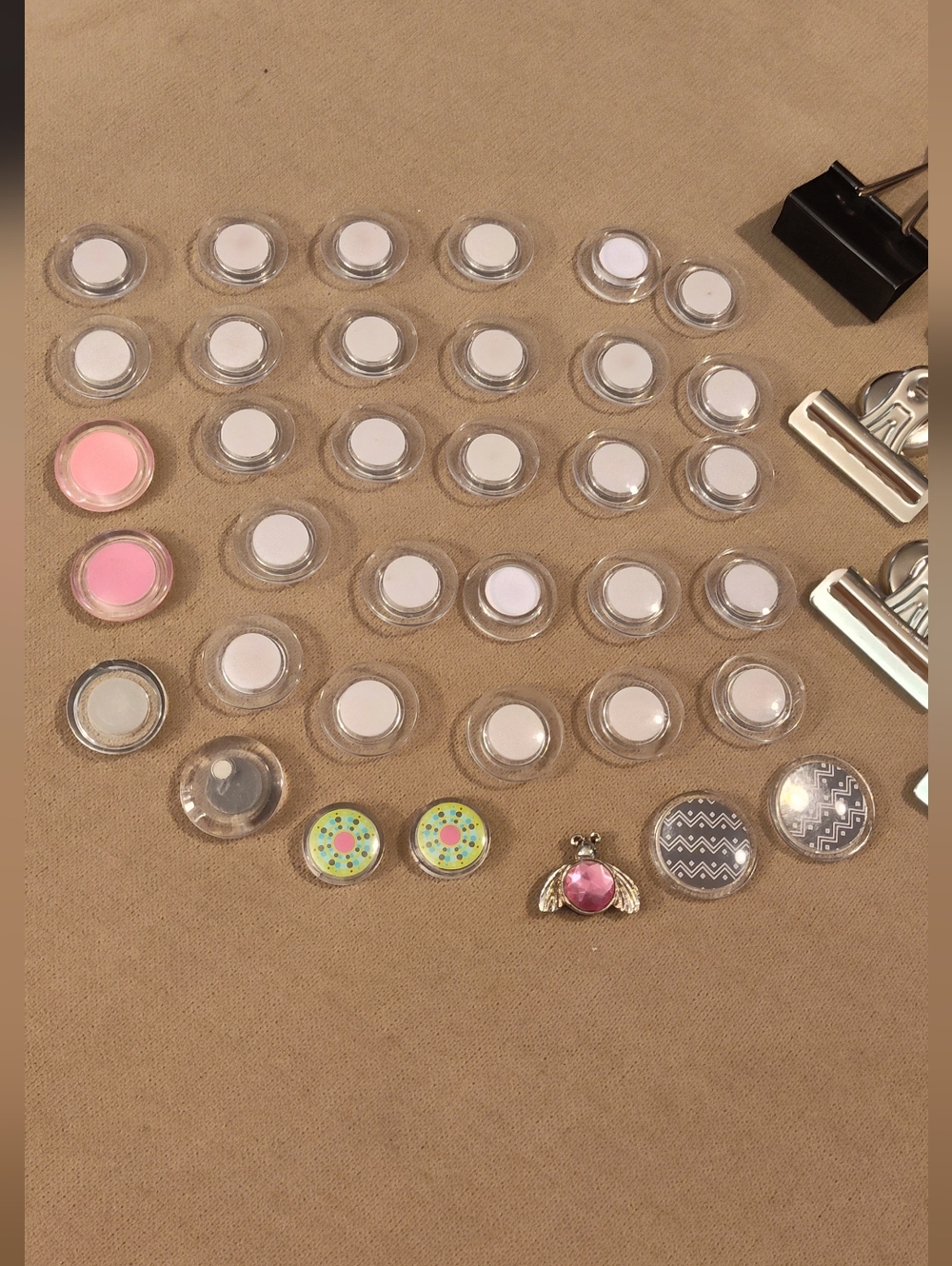 NEW!! Bundle Of Magnet Including Magnetic Clips - Picture 2 of 6